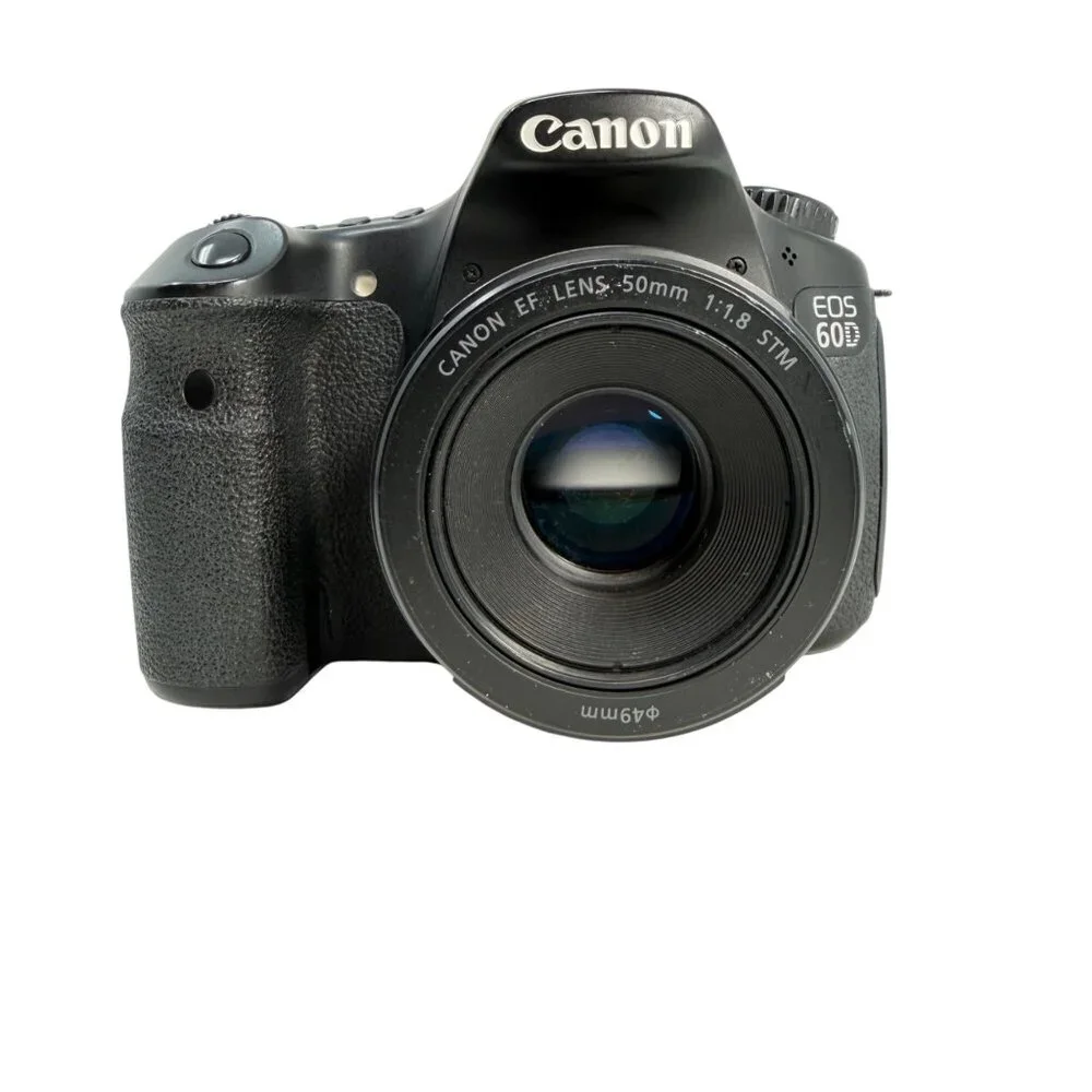 Canon EOS 60D 18.1MP Digital DSLR Camera - 2 Lenses - 3 Batteries - Tested/Works